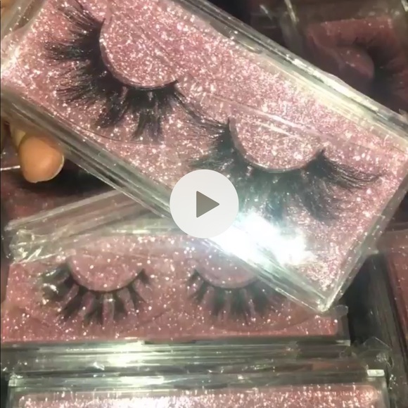 Mink lashes - Picture 2 of 8